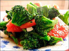 西兰花宜用水煮或凉拌(图)